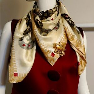 Ladies Scarf
